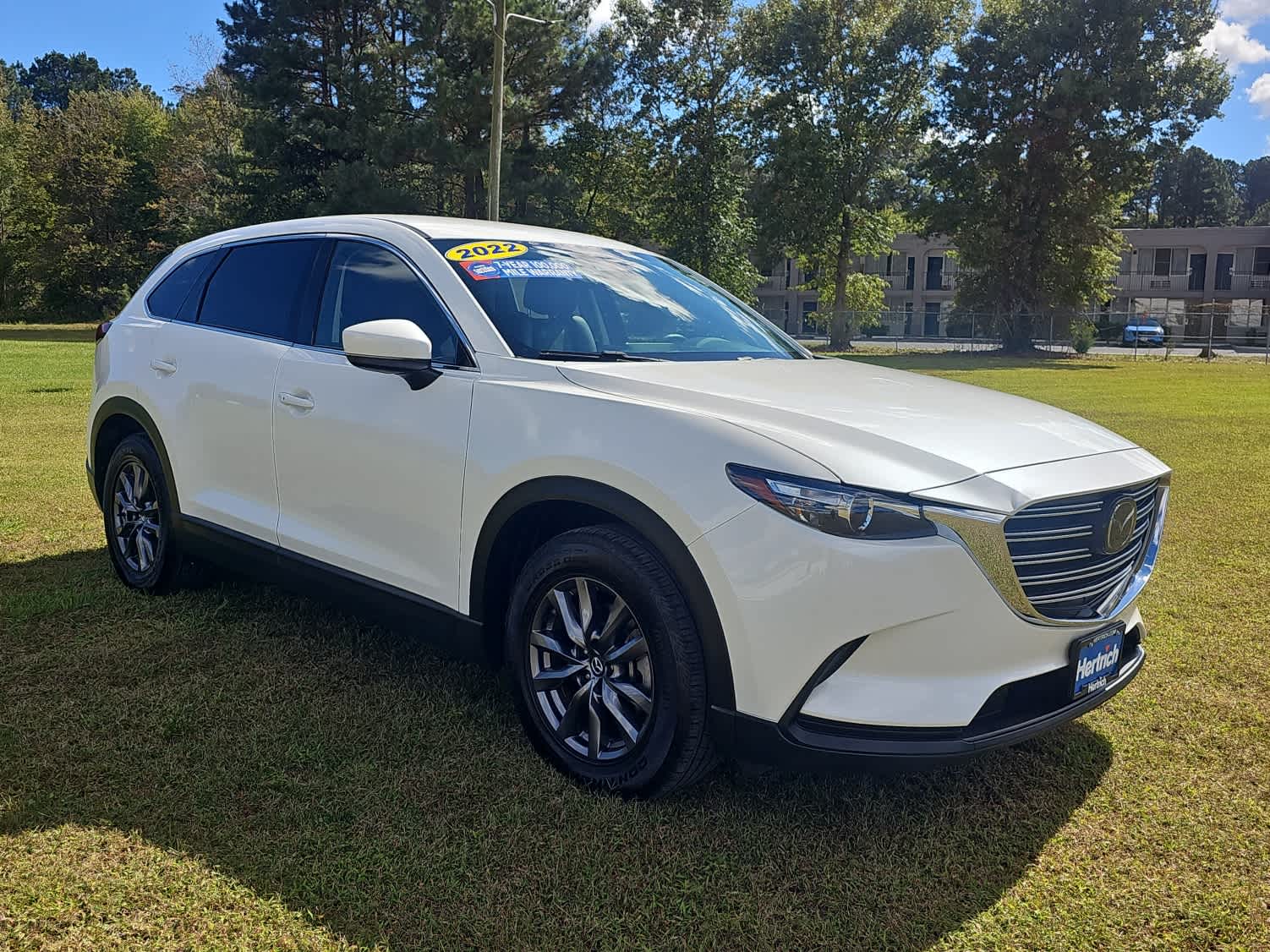 2022 Mazda CX-9 Touring photo 3