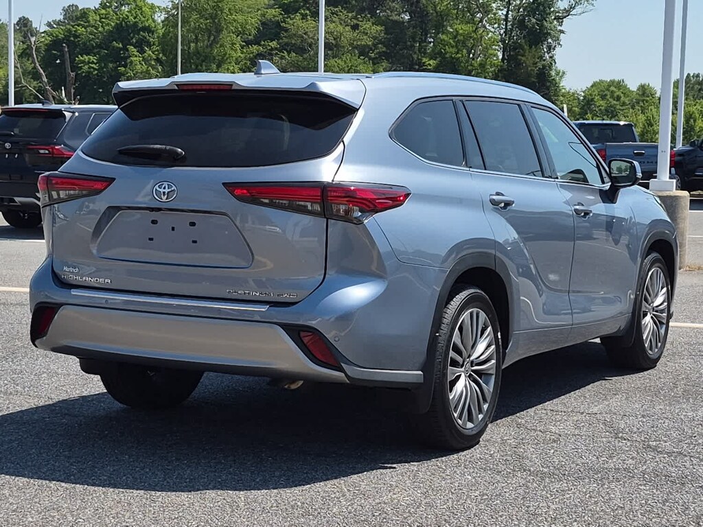 Used 2021 Toyota Highlander Platinum SUV