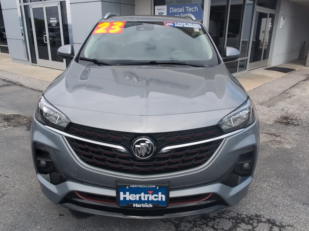 Vehicle Image 2