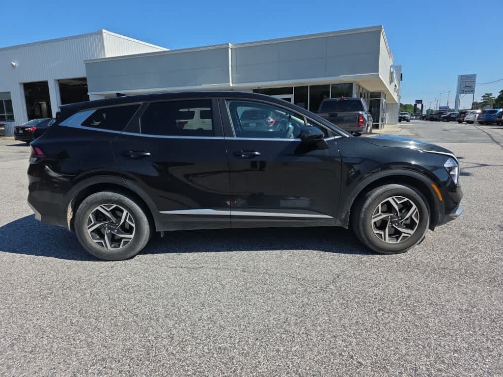 Certified 2023 Kia Sportage LX SUV