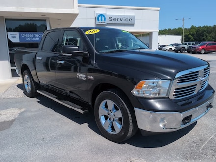 2017 Ram 1500 Big Horn Truck Crew Cab