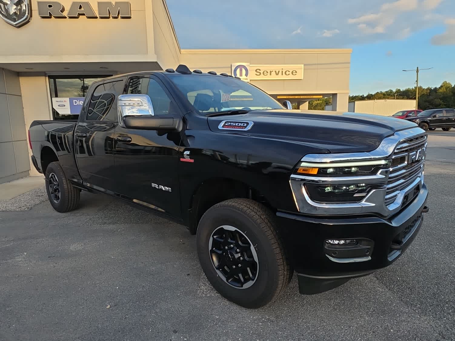 2025 RAM Ram 2500 Pickup Laramie's photo