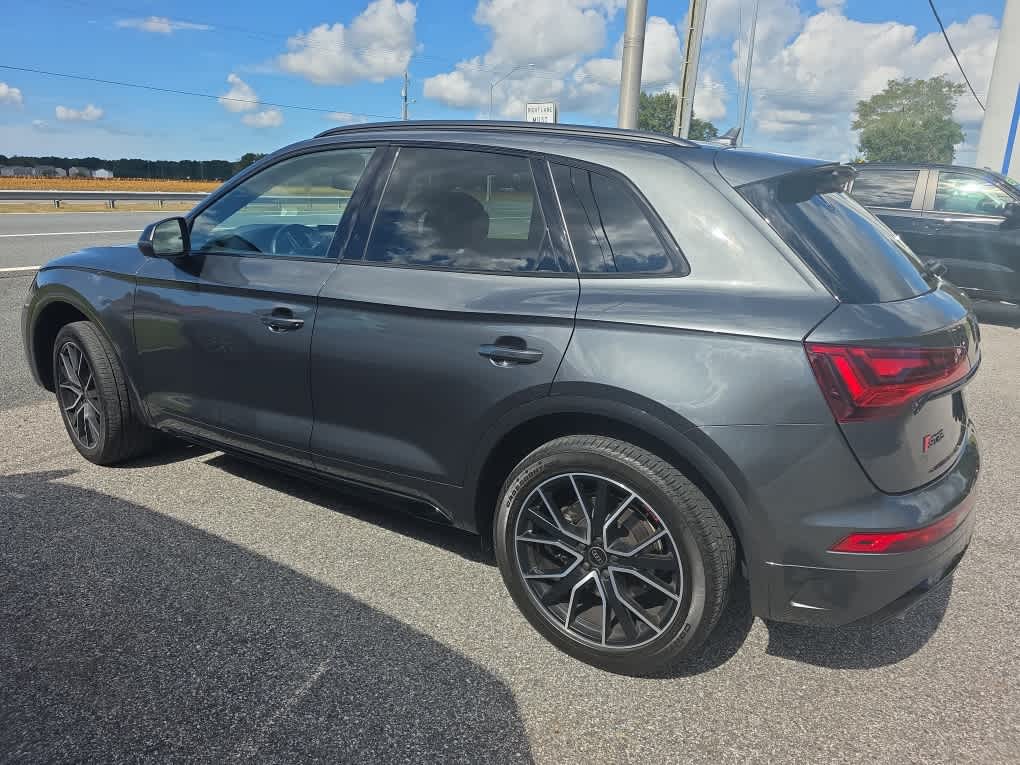 2023 Audi SQ5 Premium Plus photo 2