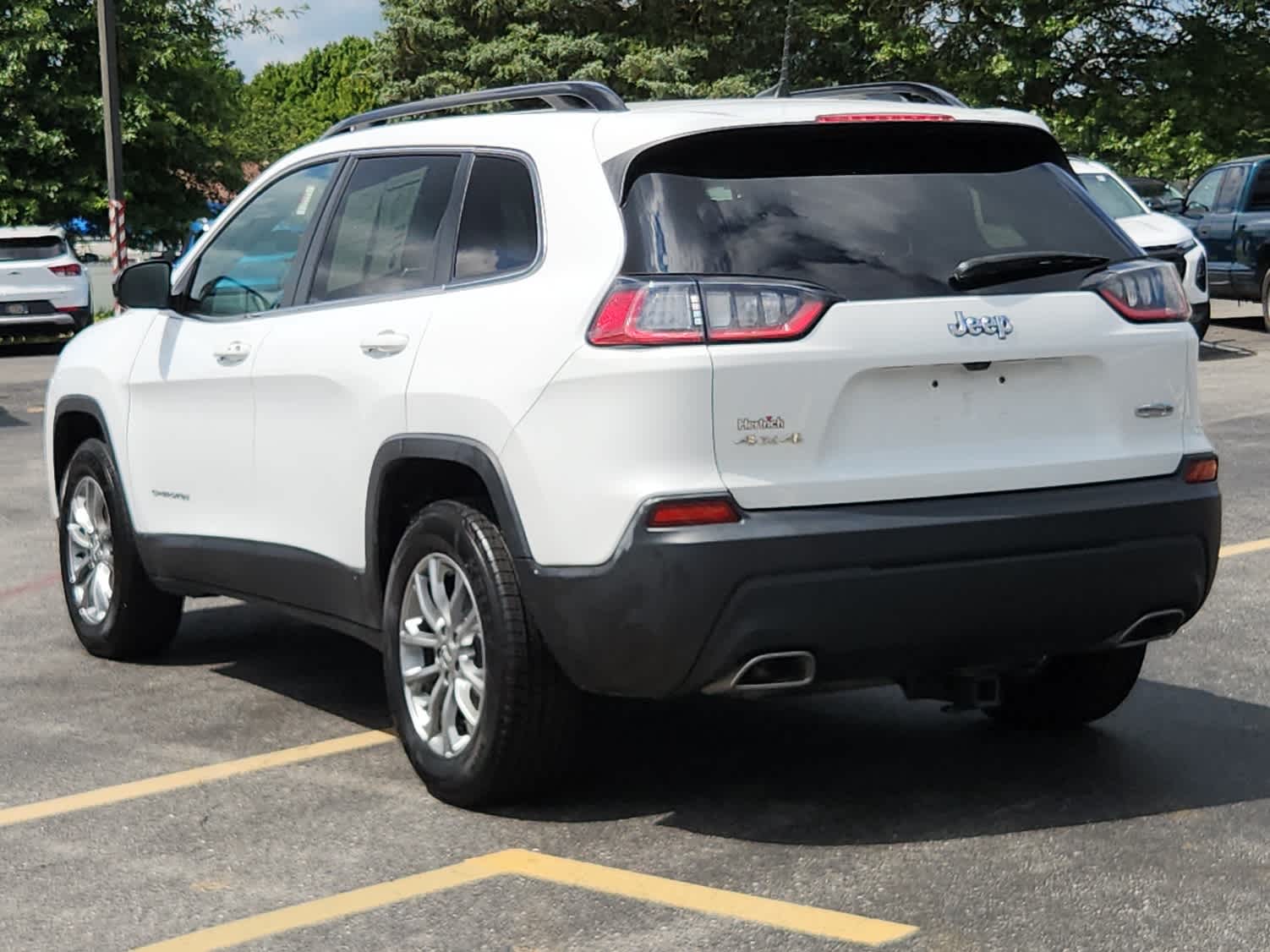 2022 Jeep Cherokee Latitude Lux photo 4