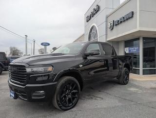 2026 Ram 1500 LARAMIE CREW CAB 4X4 5'7 BOX Pickup