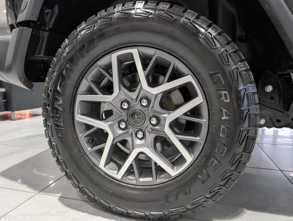 2025 Jeep Wrangler 4-Door Sahara - Photo 26