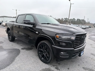 2026 Ram 1500 LARAMIE CREW CAB 4X4 5'7 BOX Pickup