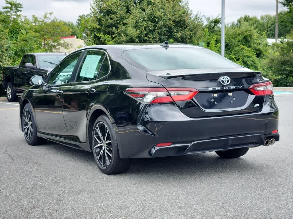 2024 Toyota Camry SE photo 4