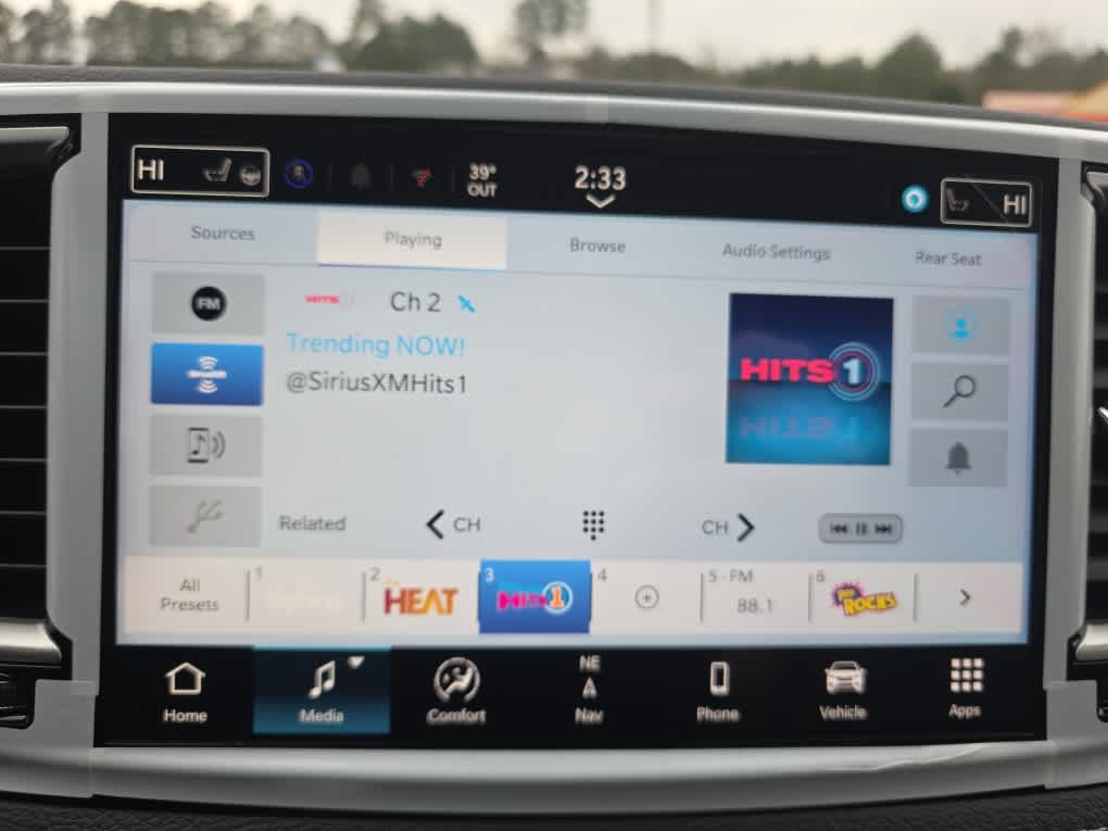 2026 Chrysler Pacifica Select - Photo 18