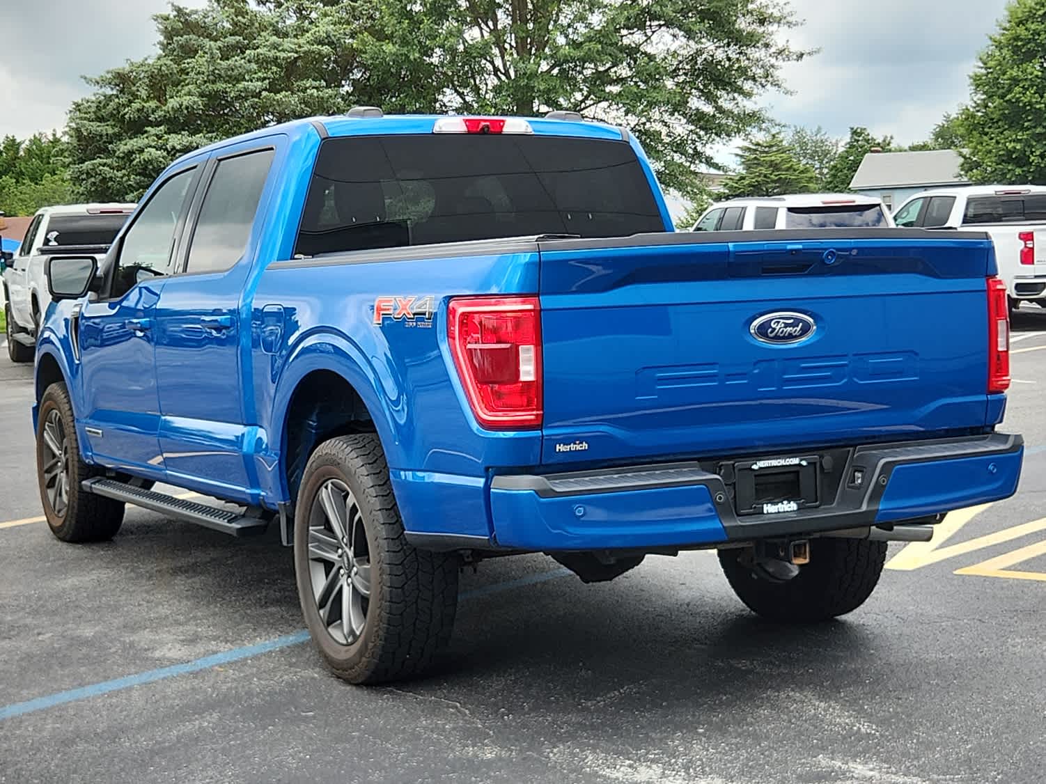 2021 Ford F-150 XLT photo 4
