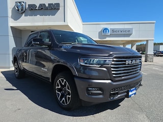 2026 Ram 1500 LARAMIE CREW CAB 4X4 5'7 BOX Pickup