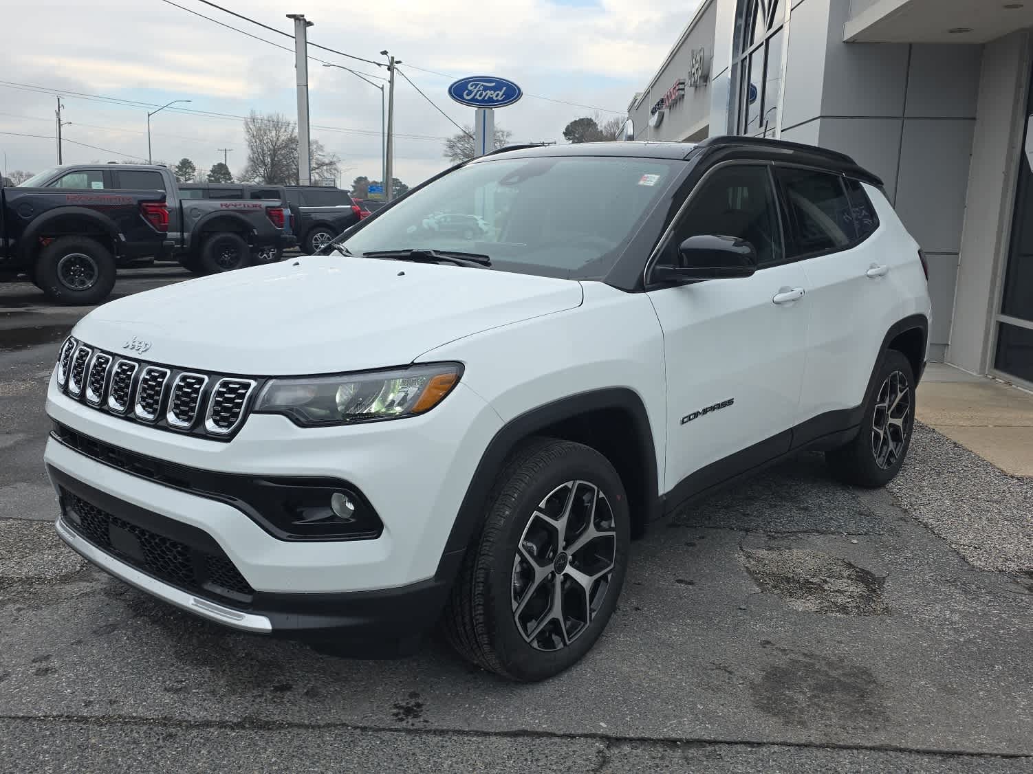 2026 Jeep Compass Limited's photo