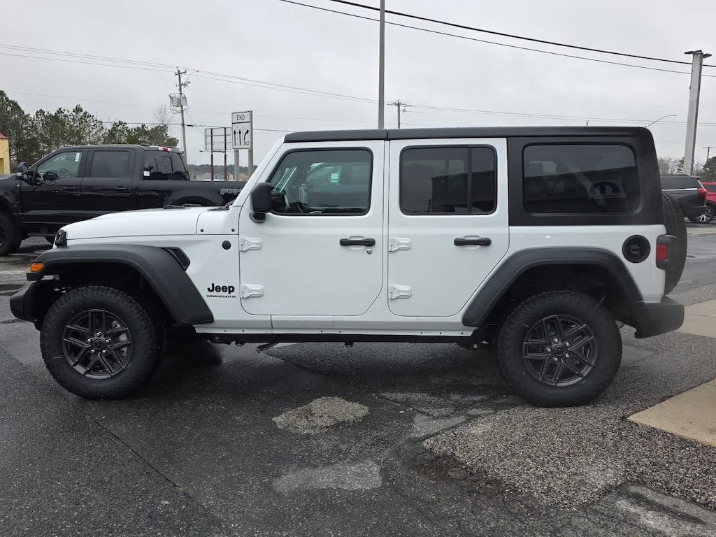 New 2026 Jeep Wrangler 4-DOOR SPORT S Sport Utility