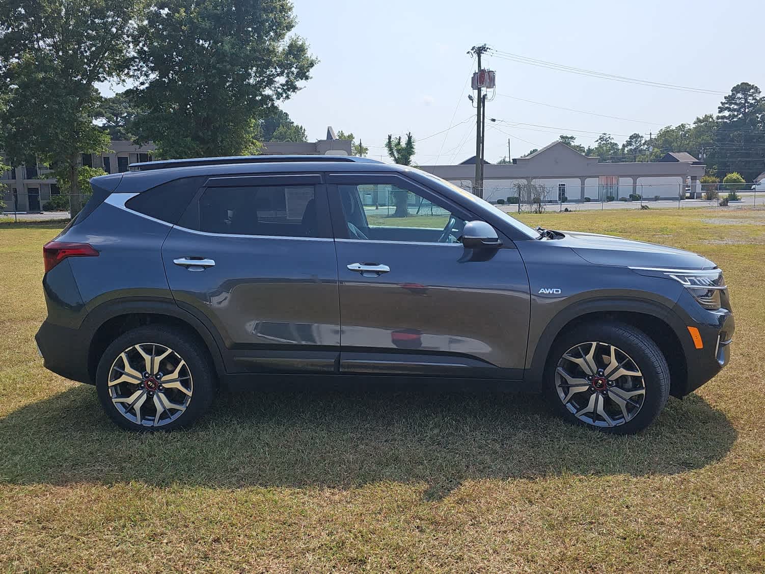 2021 Kia Seltos SX photo 4