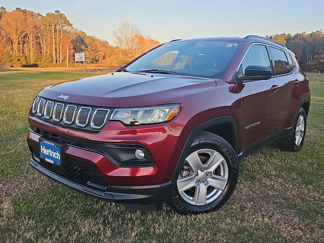 2022 Jeep Compass Latitude SUV