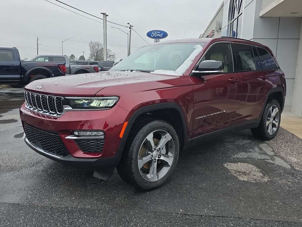 New 2025 Jeep Grand Cherokee LIMITED 4X4 Sport Utility