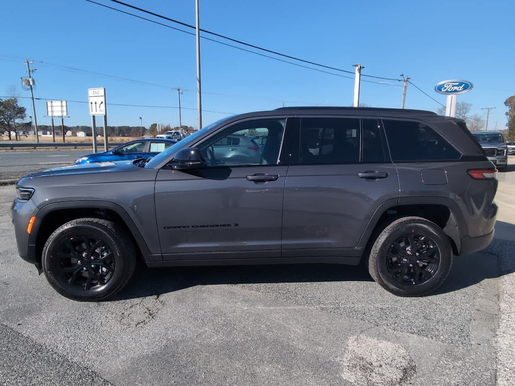 New 2026 Jeep Grand Cherokee ALTITUDE 4X4 Sport Utility