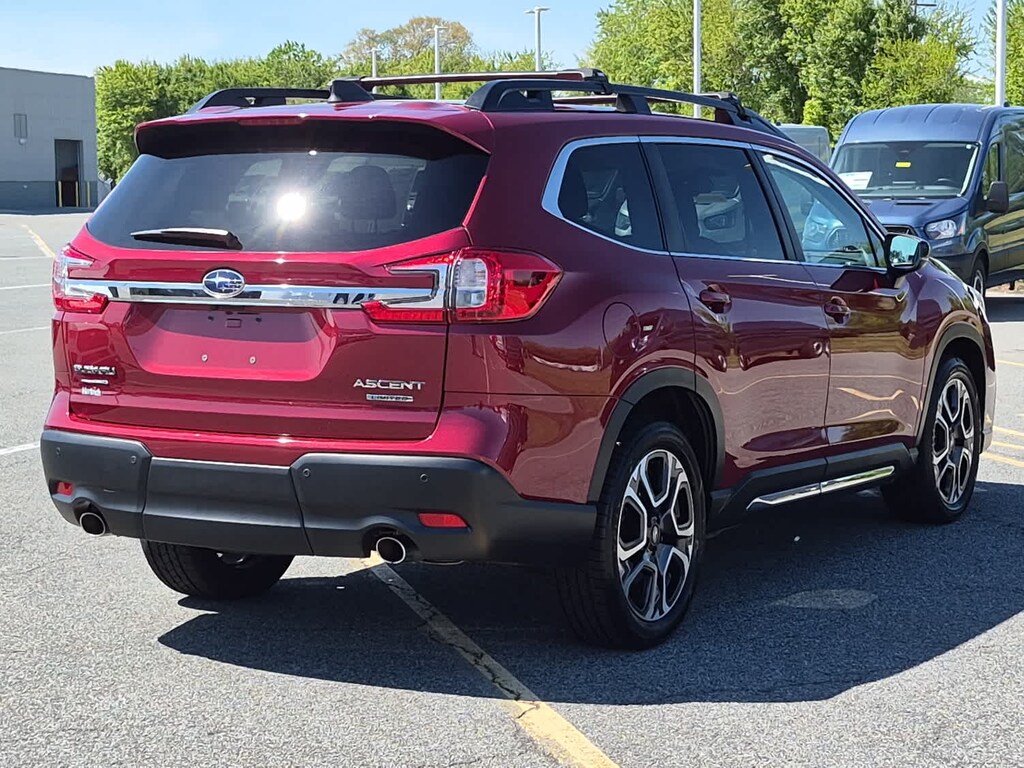 Used 2024 Subaru Ascent Limited 8-Passenger SUV