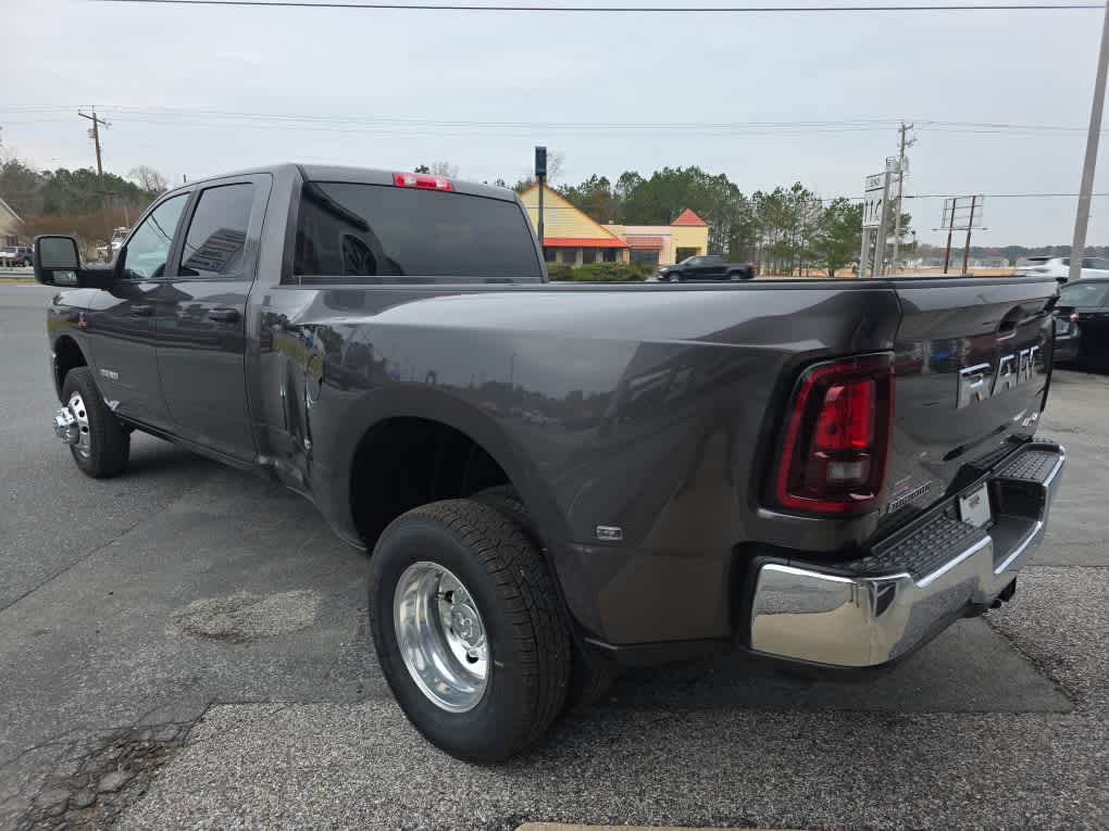 2026 Ram 3500 Big Horn photo 2