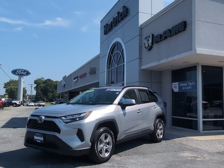 2025 Toyota RAV4 XLE SUV