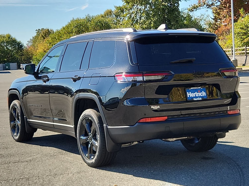 New 2025 Jeep Grand Cherokee L Altitude X Sport Utility