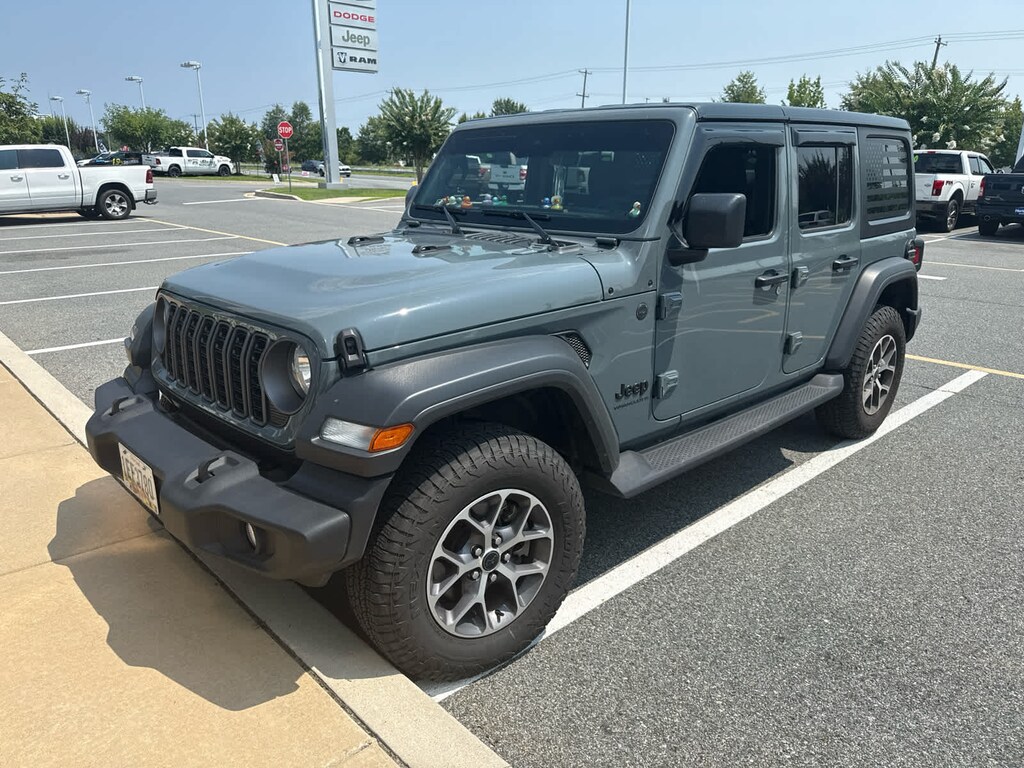 Used 2025 Jeep Wrangler Sport S SUV