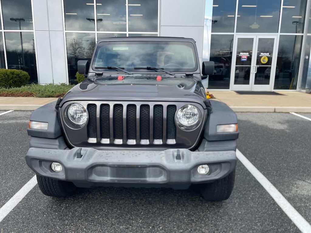 Used 2018 Jeep Wrangler Unlimited Sport S SUV