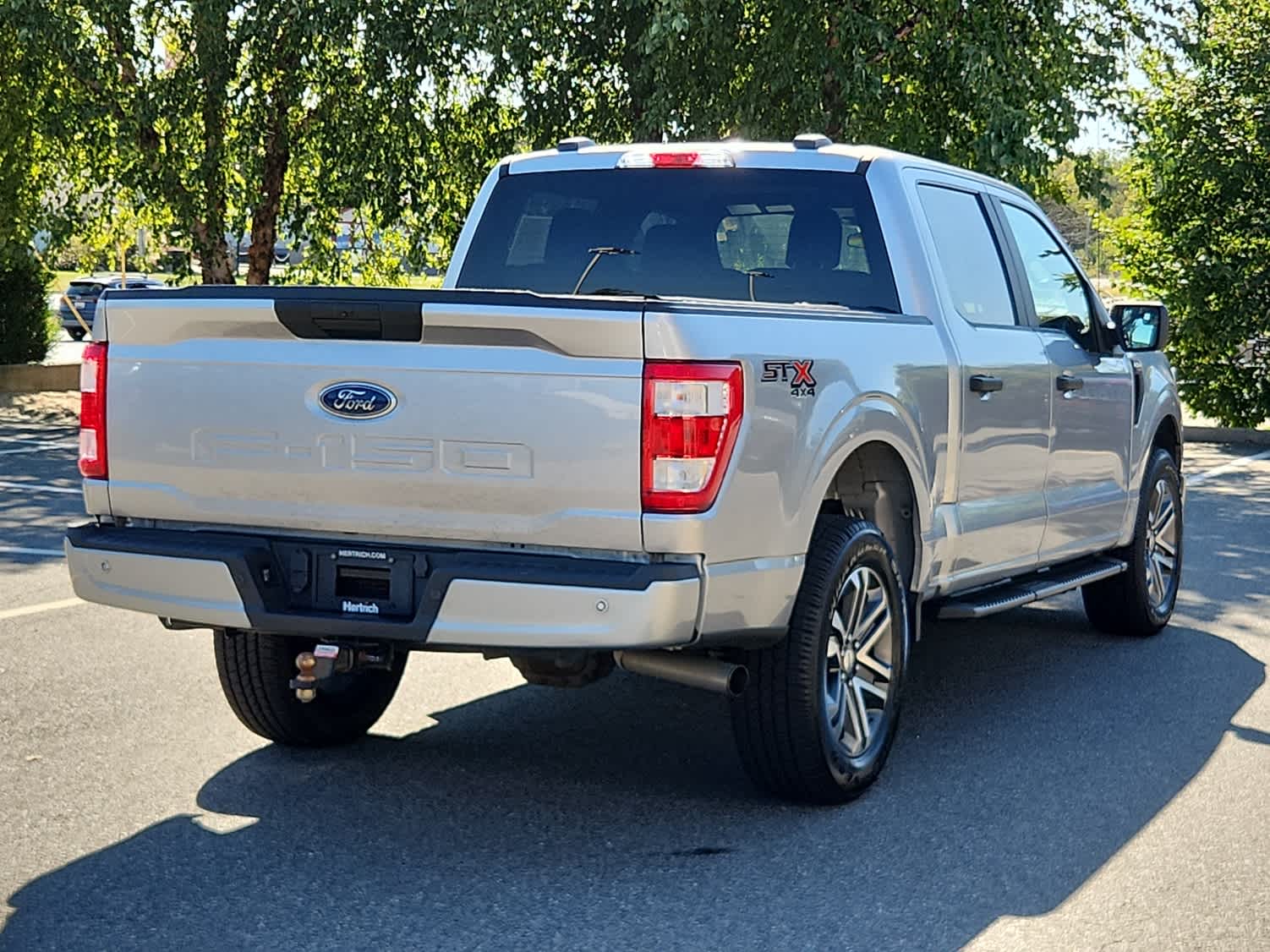 2021 Ford F-150 XL photo 3