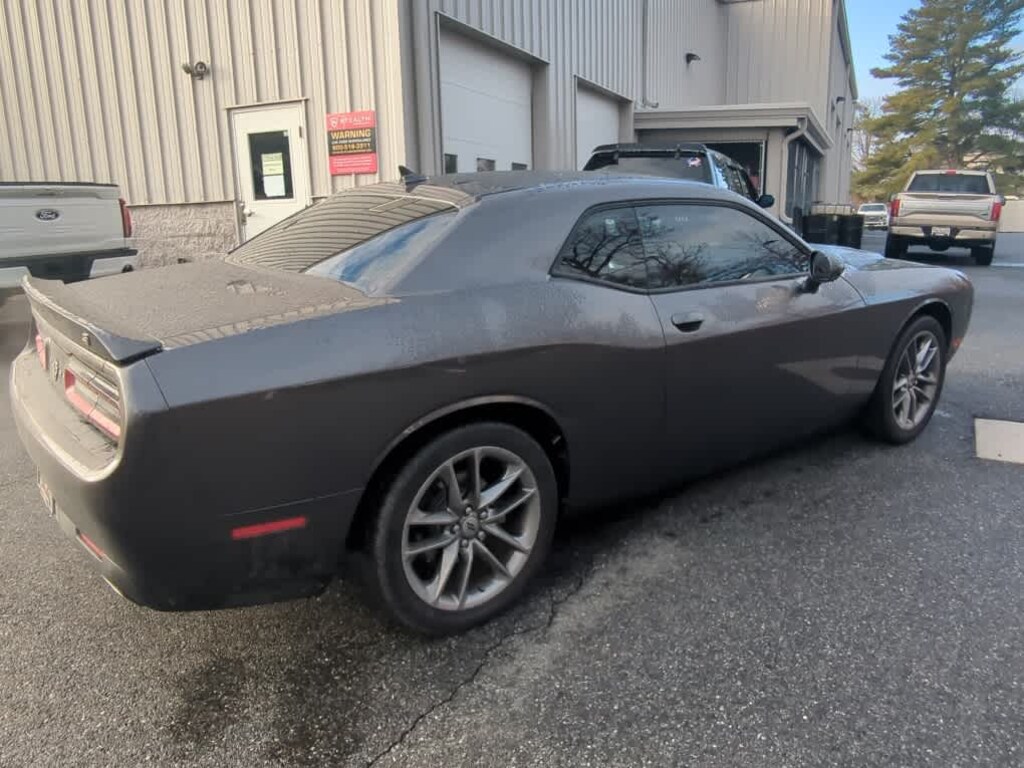 Used 2021 Dodge Challenger SXT Coupe