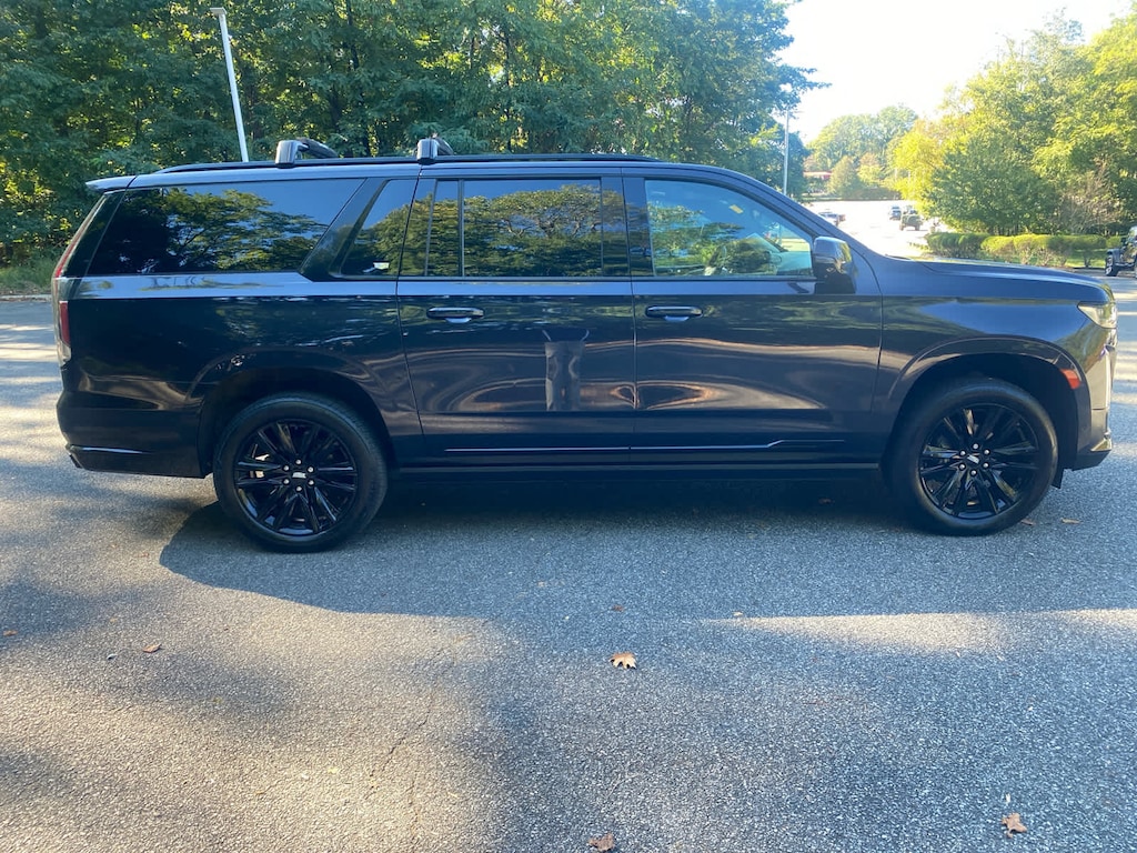 Used 2022 Cadillac Escalade ESV Sport Platinum SUV