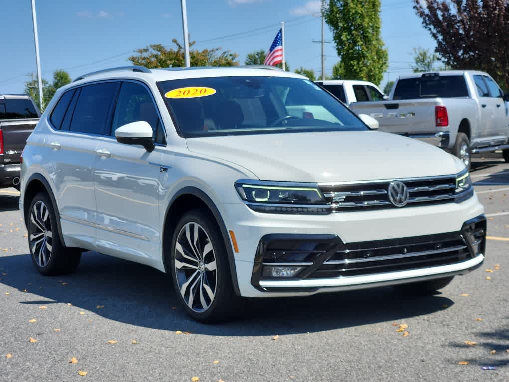 2020 Volkswagen Tiguan SEL Premium R-Line photo 2