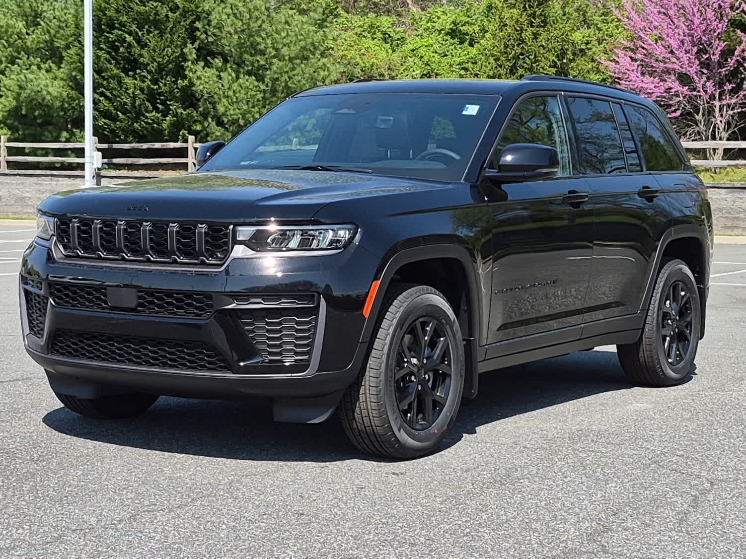2026 Jeep Grand Cherokee Laredo Altitude Sport Utility
