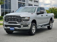 2025 Ram 2500 BIG HORN CREW CAB 4X4 6'4 BOX Pickup