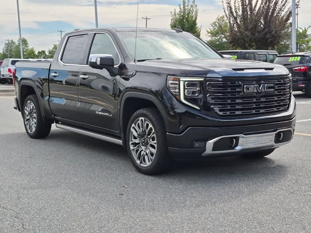 Used 2023 GMC Sierra 1500 Denali Ultimate 4WD Crew Cab 147 Truck Crew Cab