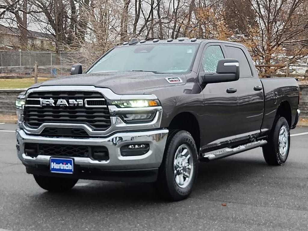 New 2025 Ram 2500 Tradesman 4x4 Crew Cab 64 Box Pickup