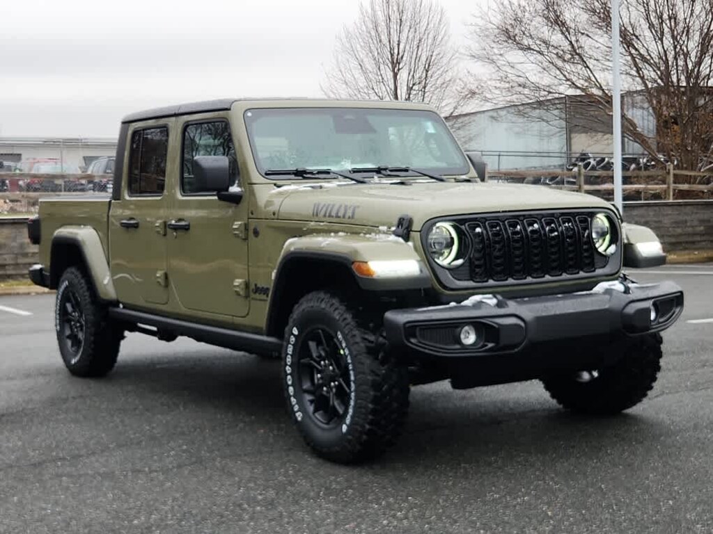 New 2026 Jeep Gladiator Willys 4x4 Pickup