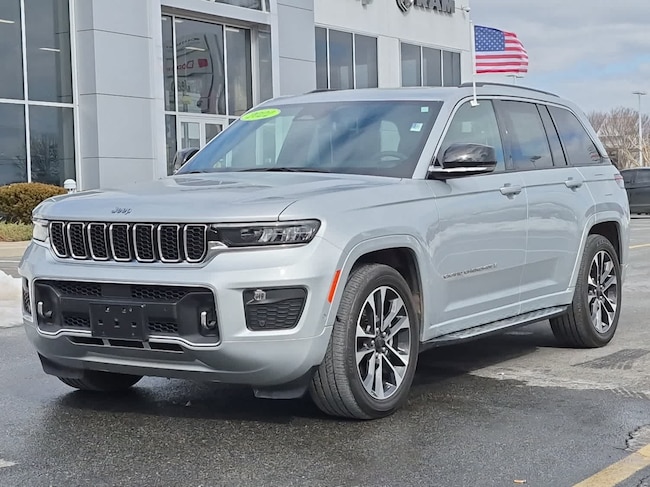 2022 Jeep Grand Cherokee Overland SUV