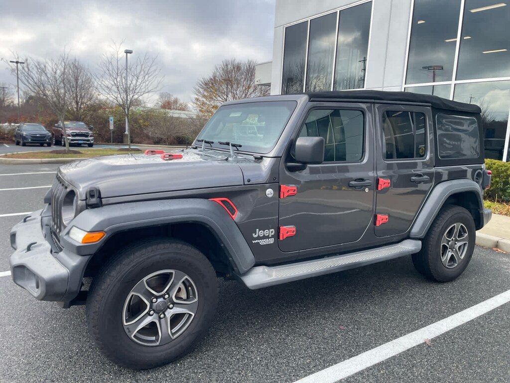 Used 2018 Jeep Wrangler Unlimited Sport S SUV