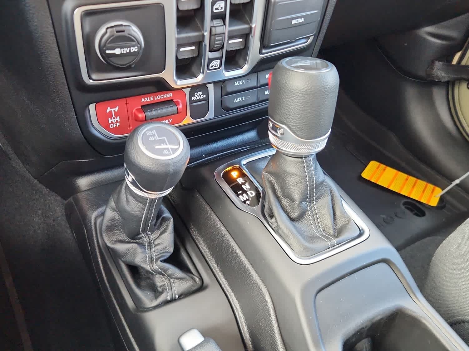2026 Jeep Gladiator Willys - Photo 12