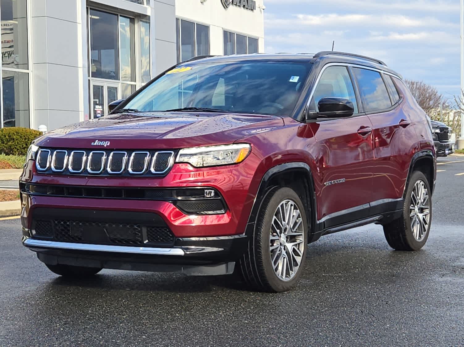 2022 Jeep Compass Limited's photo