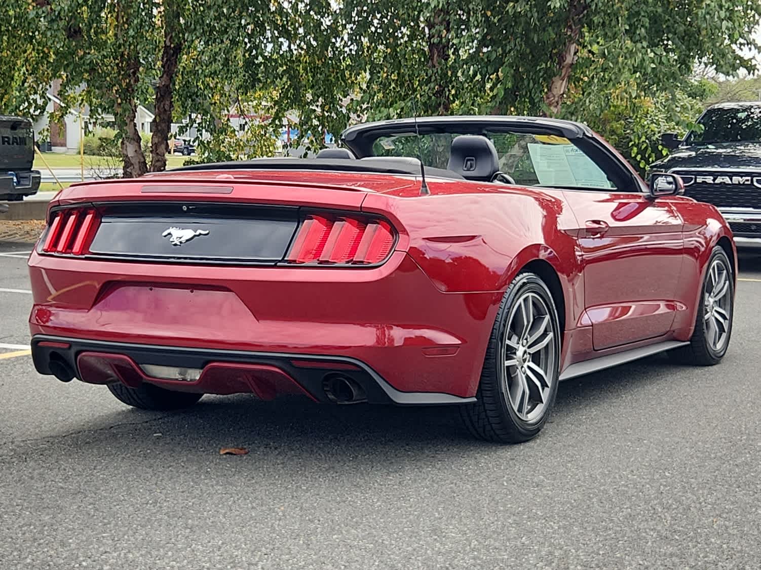 2016 Ford Mustang EcoBoost Premium Convertible photo 4