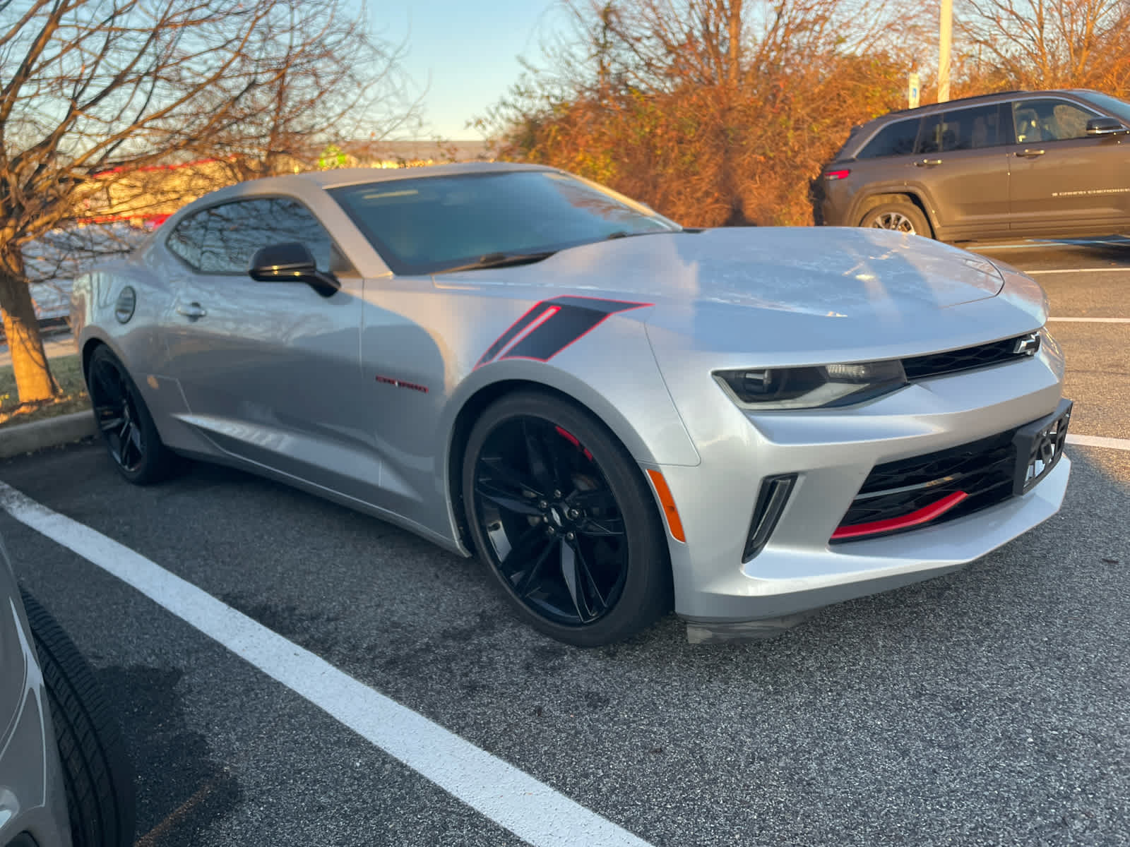2018 Chevrolet Camaro 1LT photo 3