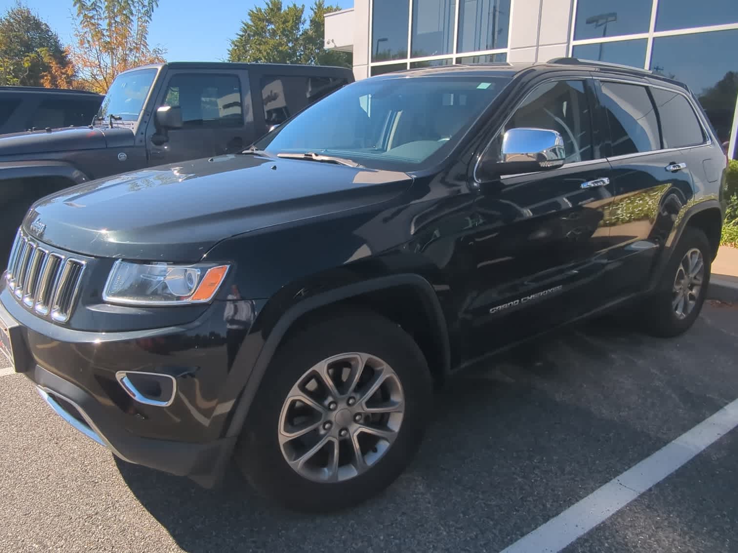 Used 2015 Jeep Grand Cherokee Limited with VIN 1C4RJFBG9FC866837 for sale in Elkton, MD