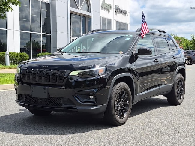 2023 Jeep Cherokee Altitude Lux SUV