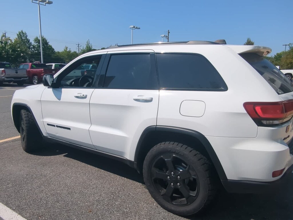 Used 2018 Jeep Grand Cherokee Upland SUV