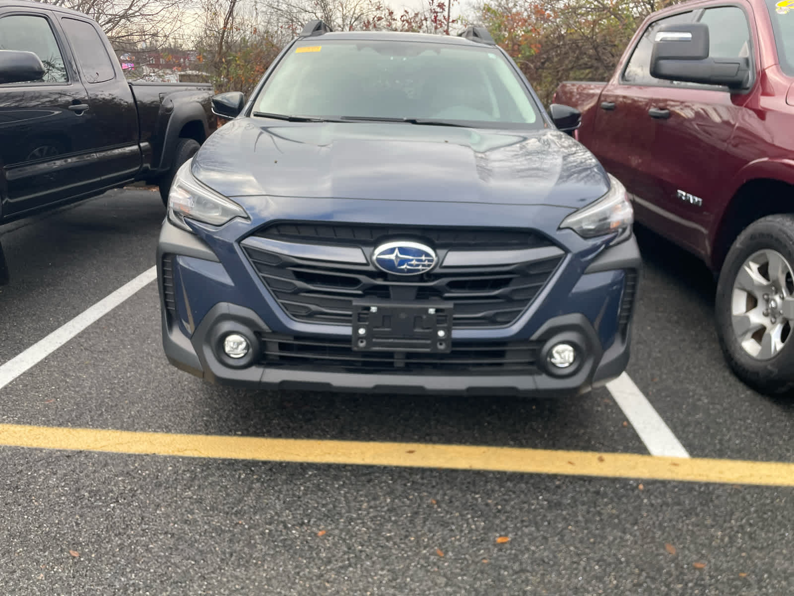 2025 Subaru Outback Premium photo 2