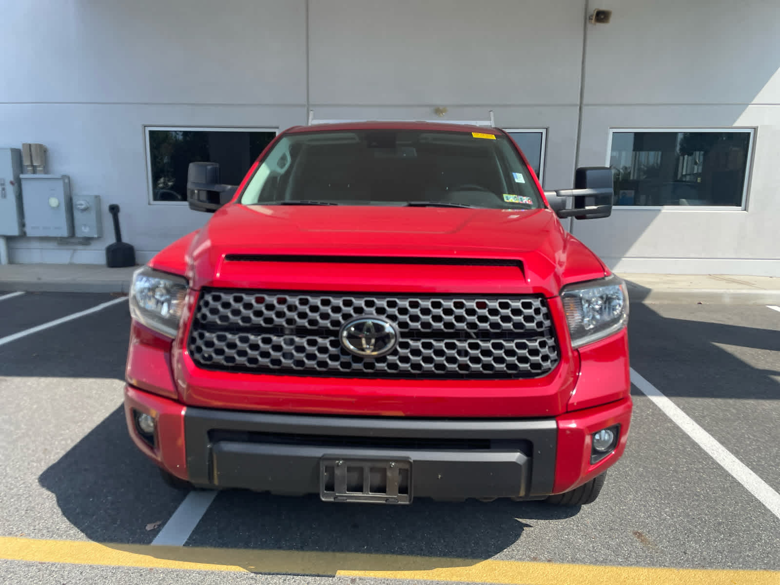 2020 Toyota Tundra SR5 Double Cab photo 2