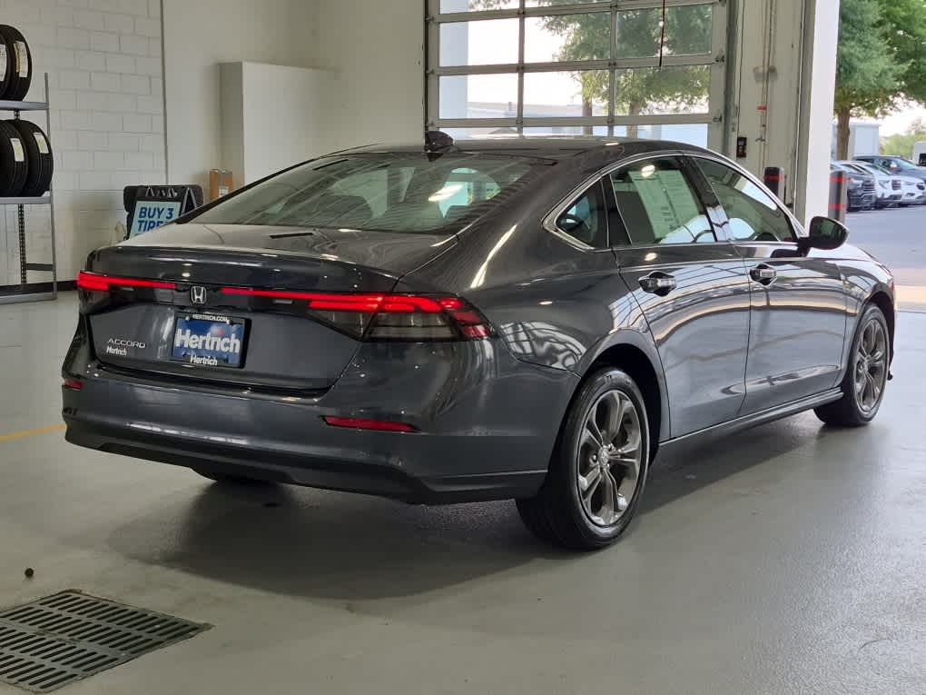 Used 2024 Honda Accord EX Sedan