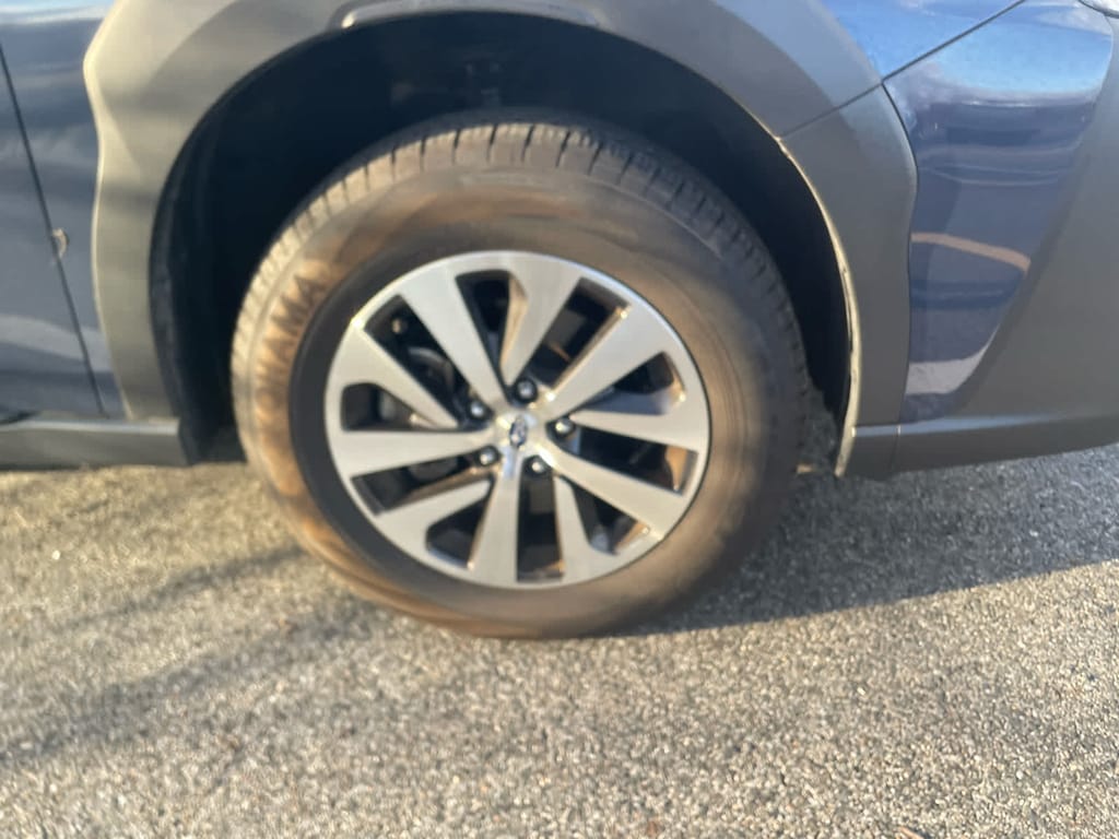 Used 2025 Subaru Outback Premium SUV