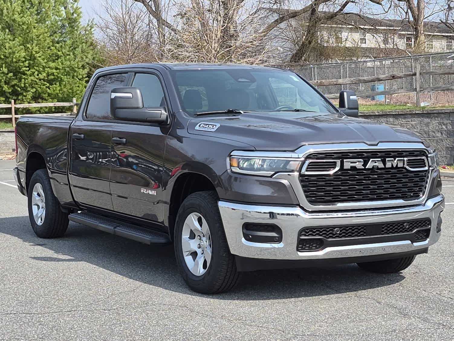 View vehicle photo 2